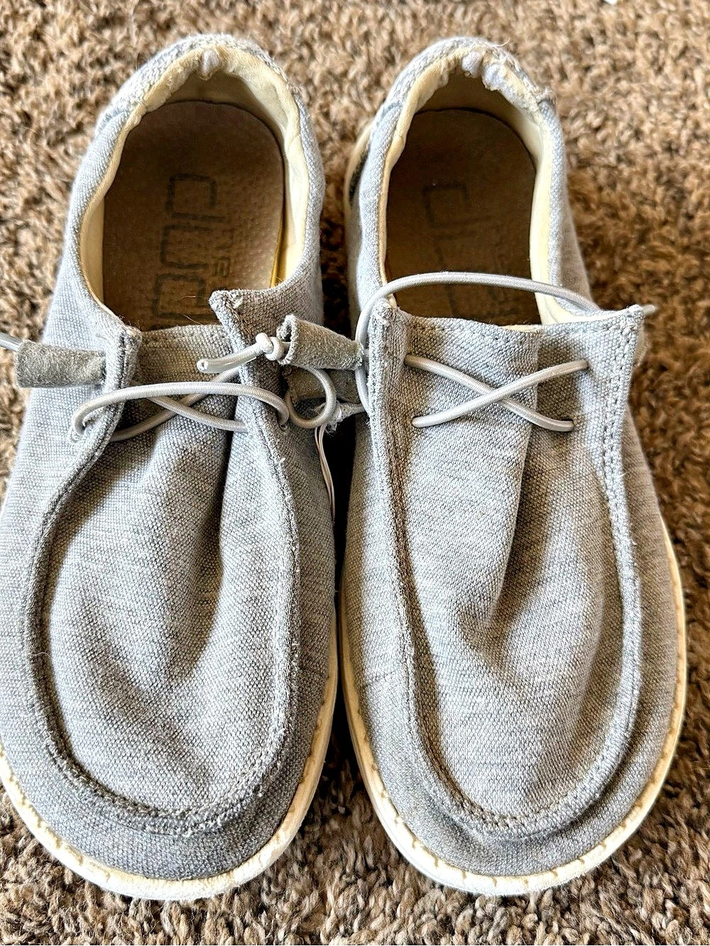 Hey Dude Wendy Youth Gray Fleece Fabric Sneaker Lightweight Comfort US 5
